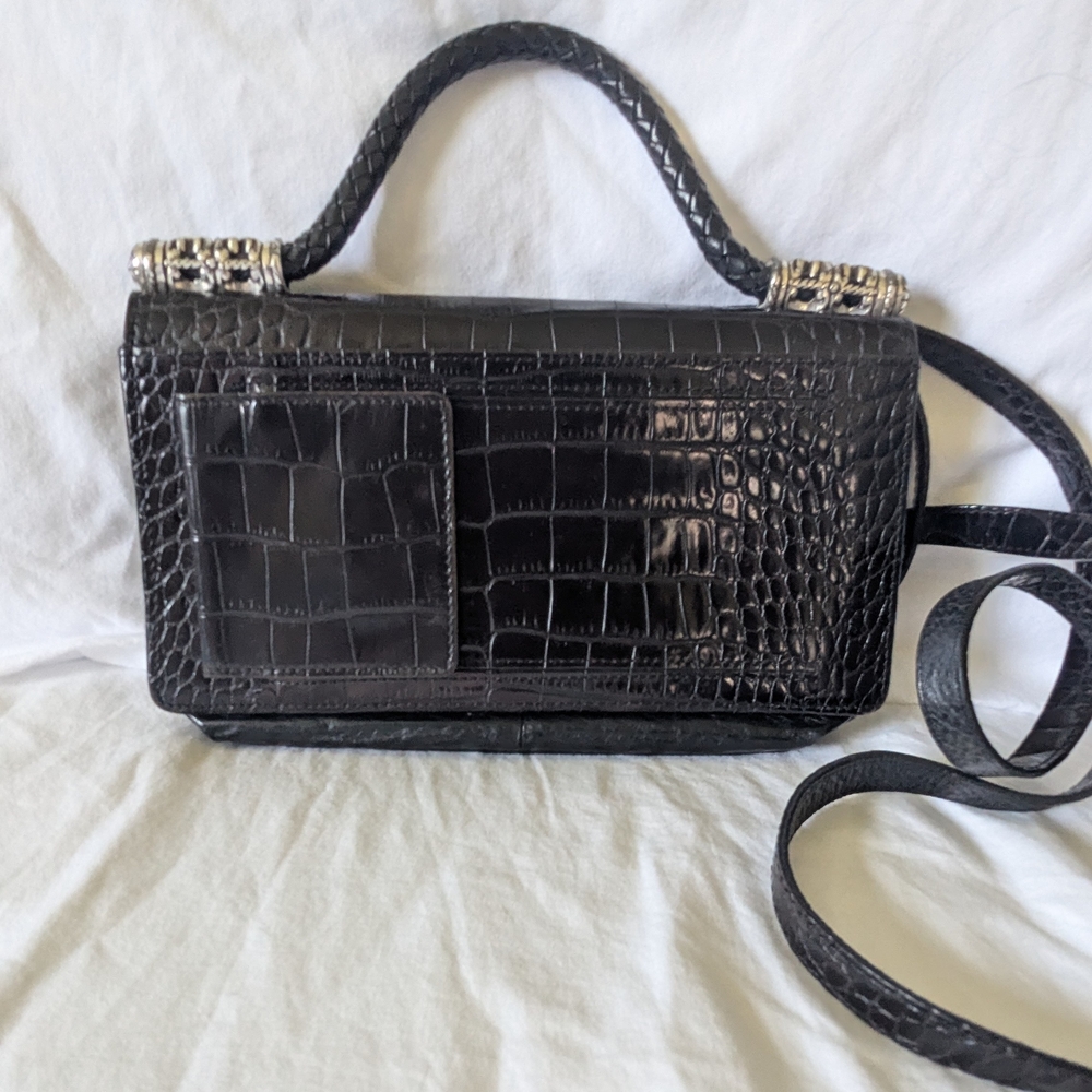 Brighton Crossbody Wallet w/ Removable Shoulder Strap Black Crocodile Texture - Picture 8 of 16